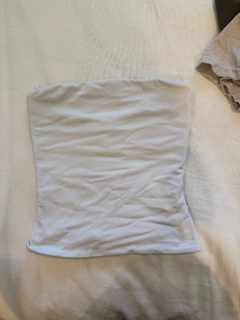 Aritzia Contour tube top